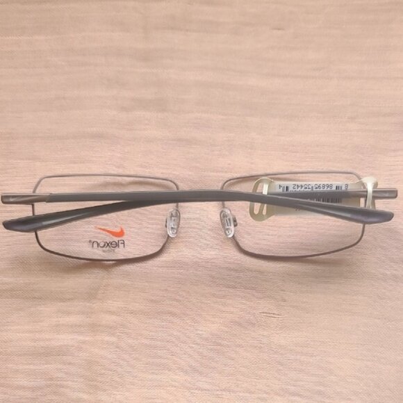 NEW & AUTHENTIC NIKE FLEXON GLASSES MODEL 4286, SIZE 58-18-150, COLOR 211 BROWN - Picture 3 of 3